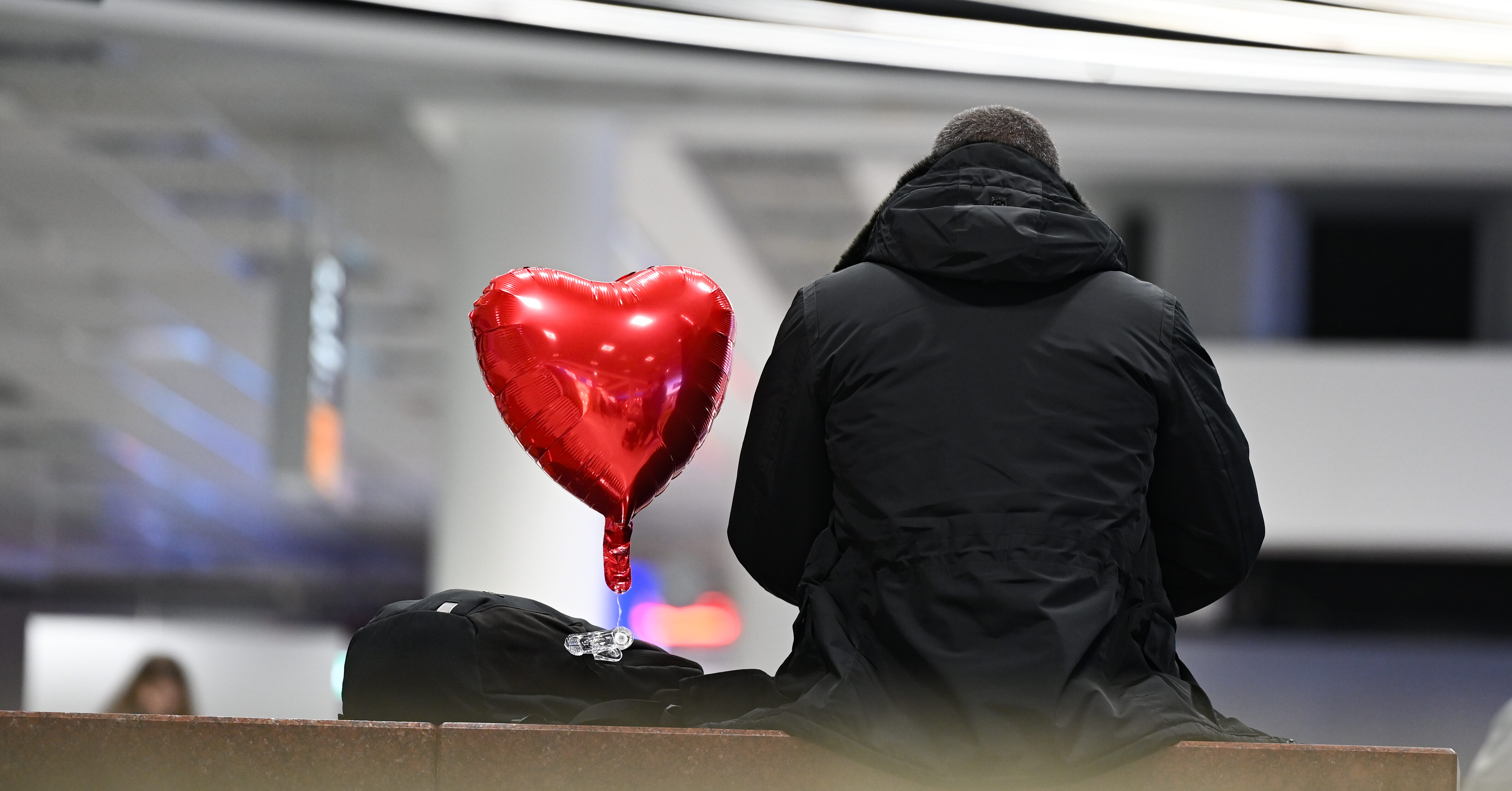Why So Many Young Men Are Lonely, Sexless, and Extremely Online - The ...
