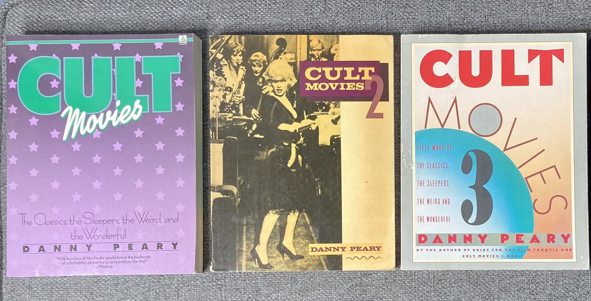 輸入本 CULT MOVIES II Peary, Danny  /00540 Amazon | CULT MOVIES II | Peary, Danny | Performing Arts